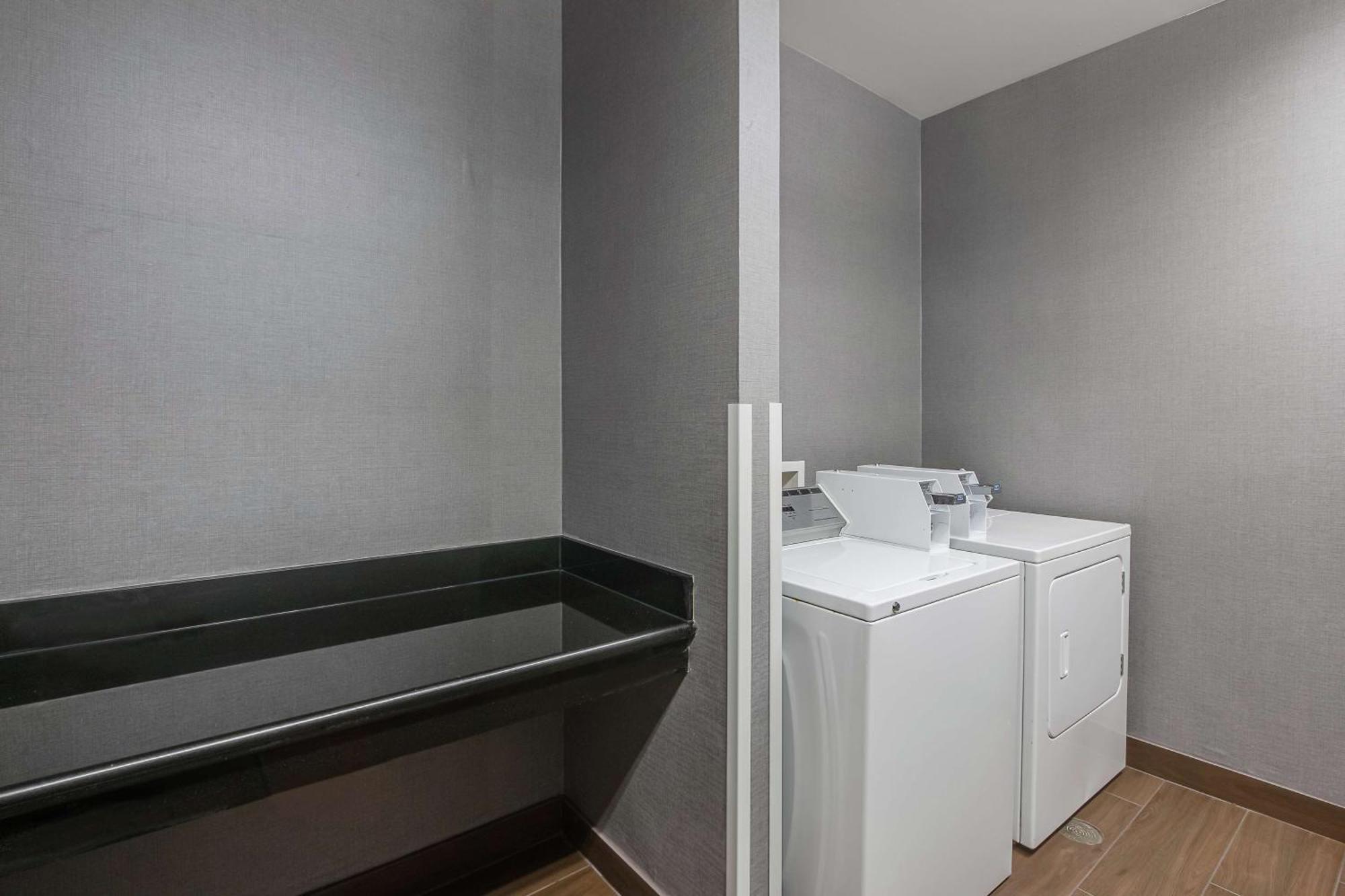 Hampton Inn Oak Grove Fort Campbell 외부 사진